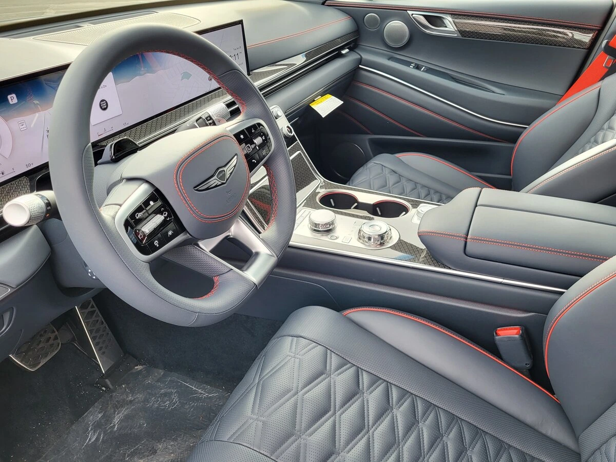 2026 GENESIS GV80 Coupe E-SC - Photo 7