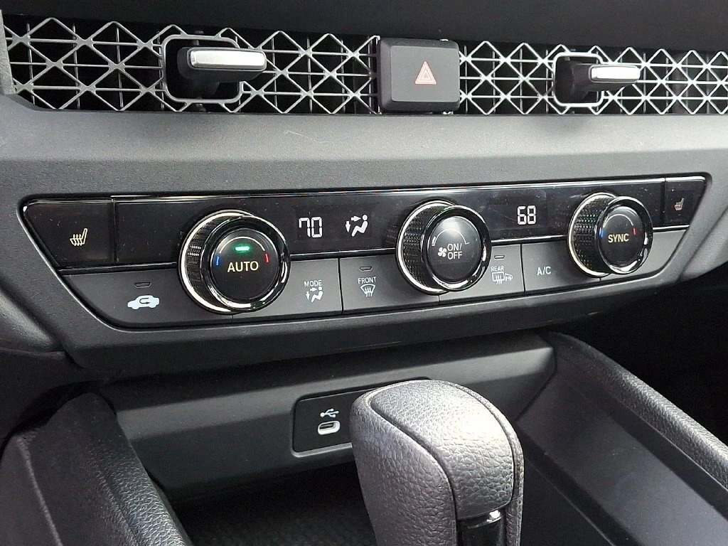 2024 Honda Accord EX - Photo 18