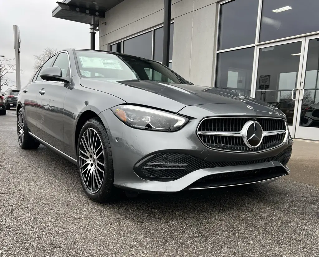 2026 Mercedes-Benz C-Class Sedan C 300's photo