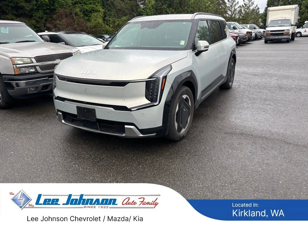 2024 Kia EV9 Land AWD's photo