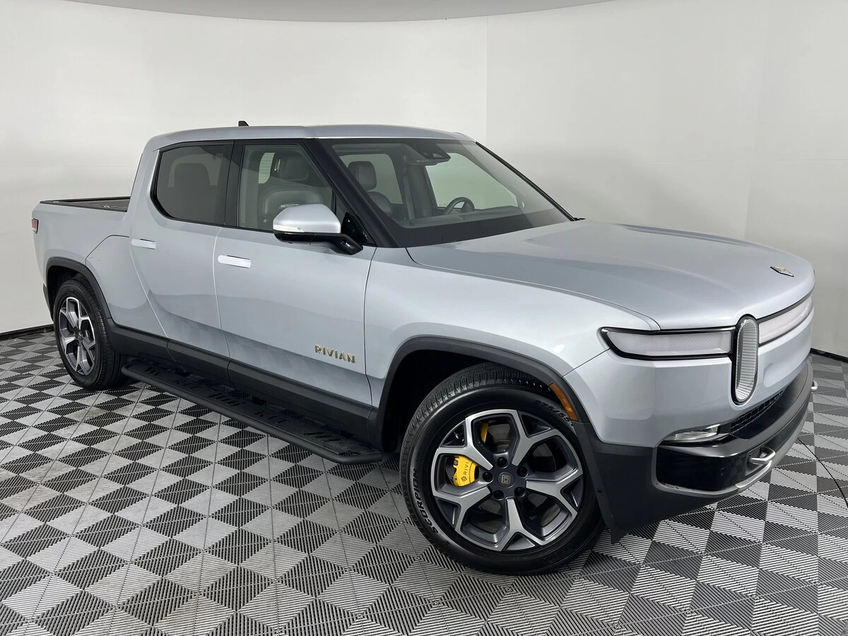 Used 2022 Rivian R1T Launch Edition with VIN 7FCTGAAL5NN007862 for sale in Farmington, UT