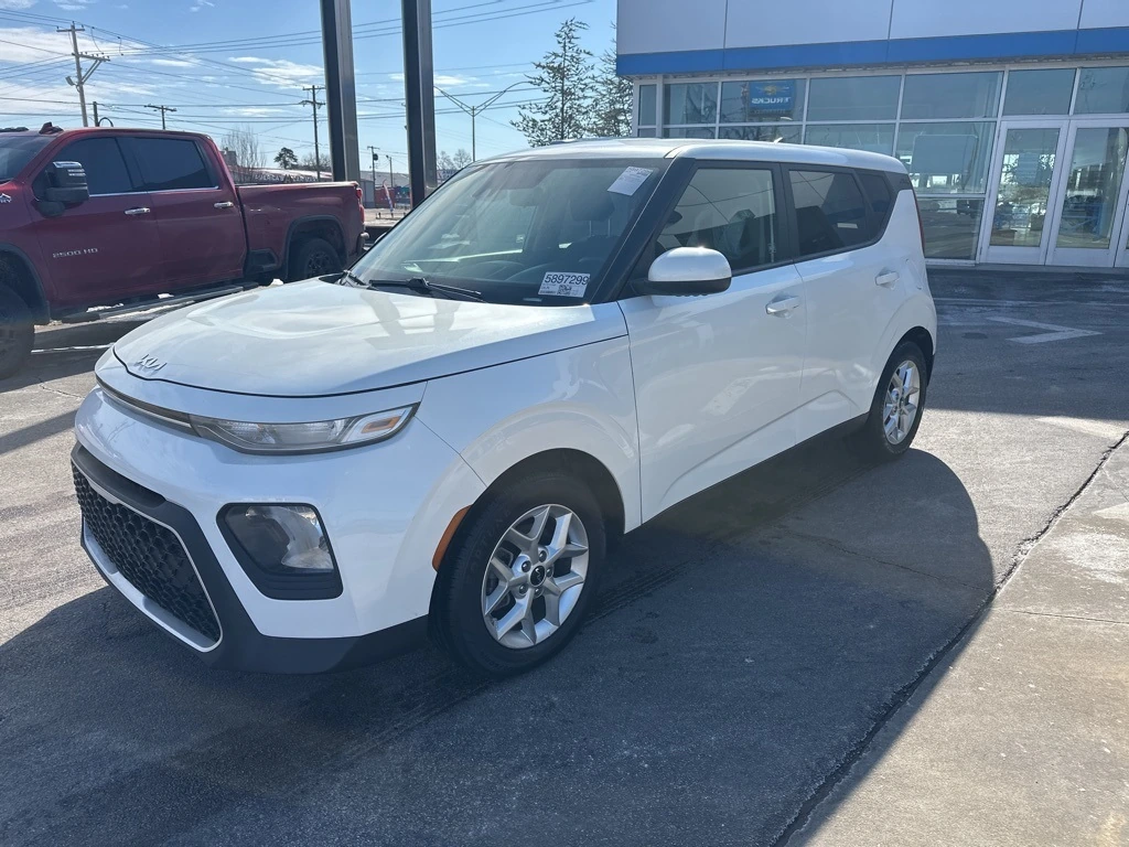 Used 2022 Kia Soul LX with VIN KNDJ23AU1N7157990 for sale in Ada, OK