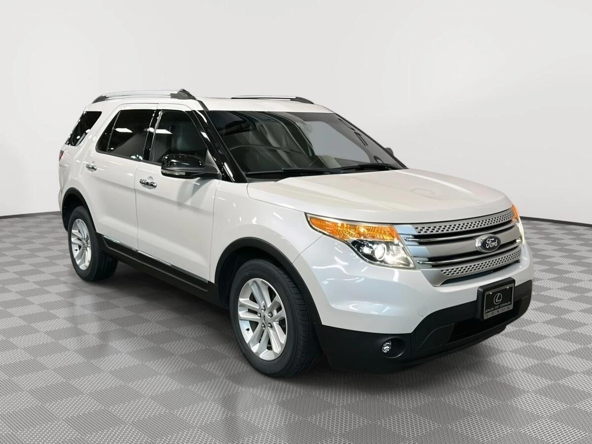2013 Ford Explorer XLT 4x4's photo