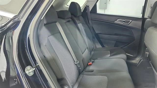 2025 Kia Sportage LX - Photo 30