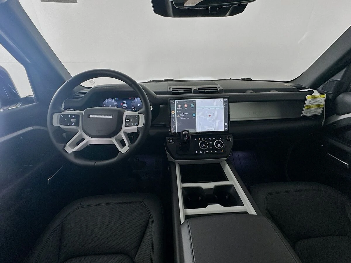 2026 Land Rover Defender S - Photo 15