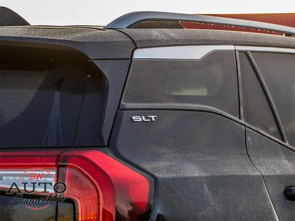 2024 Gmc Terrain SLT photo 6
