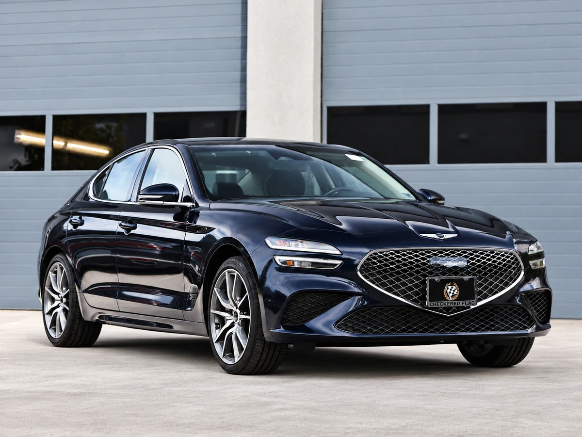 2026 GENESIS G70 Standard