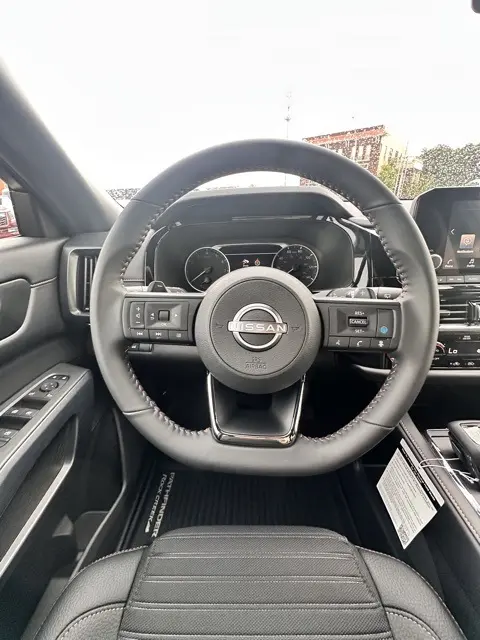2025 Nissan Pathfinder Rock Creek photo 11