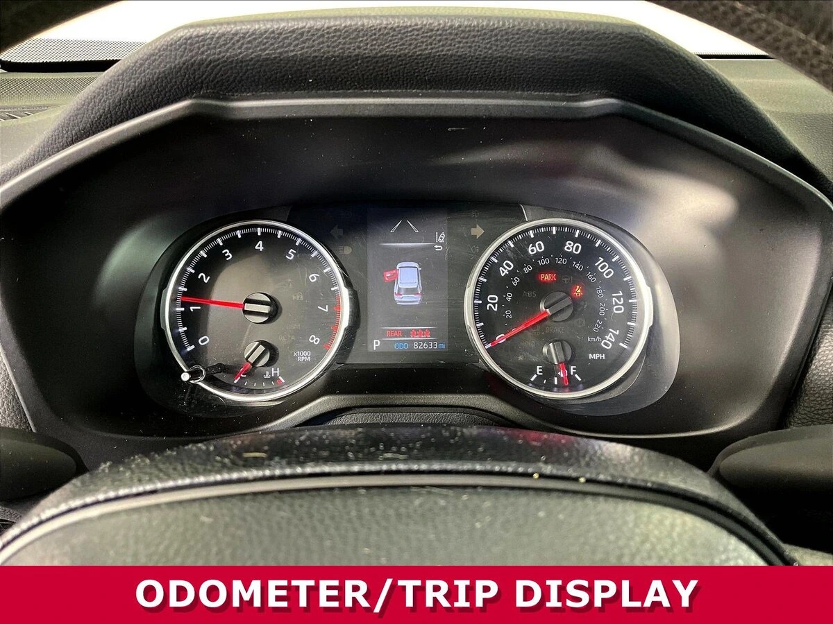 2019 Toyota RAV4 LE - Photo 12