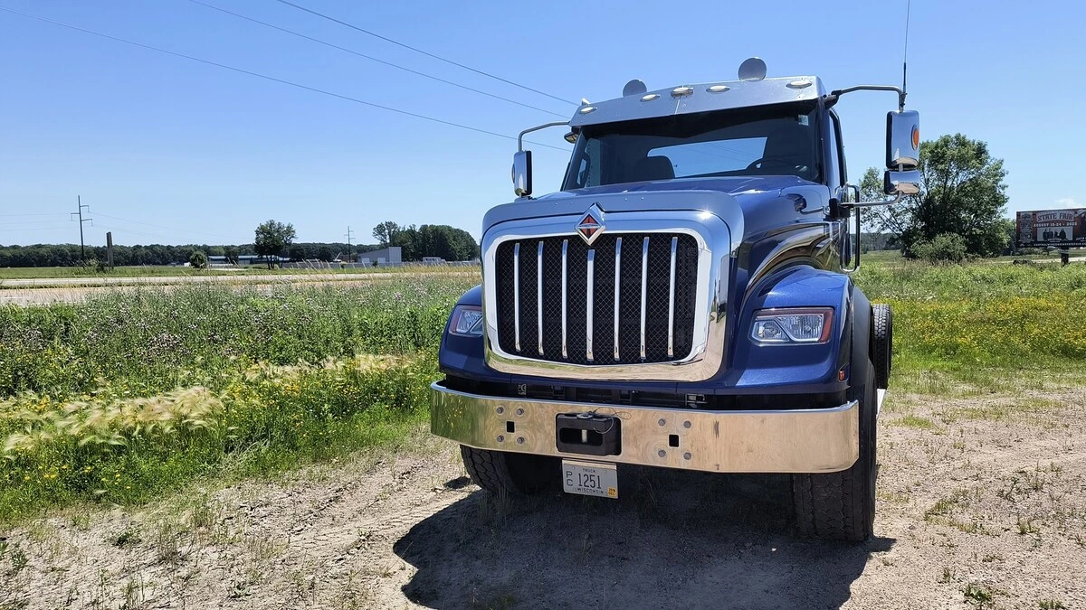 2023 International HX in Marshfield, WI — photo 5