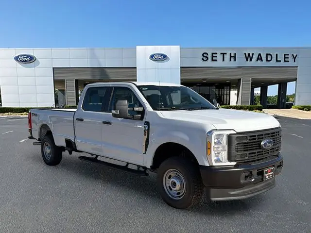 2026 Ford F-250 Super Duty XL's photo