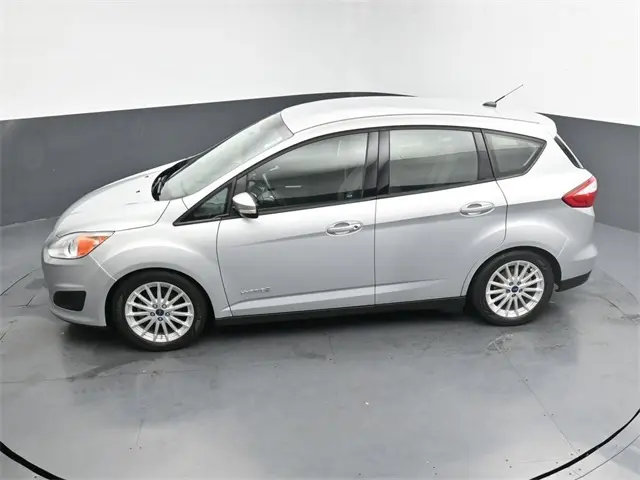 2016 Ford C-Max Hybrid SE photo 18