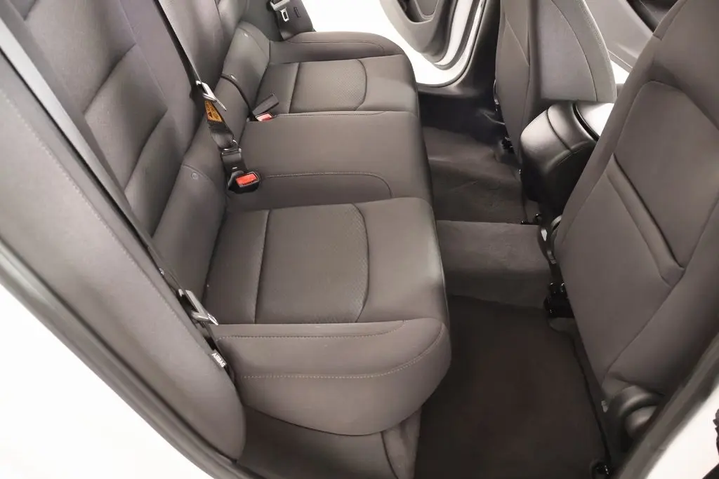 2024 Chevrolet Malibu LS photo 4