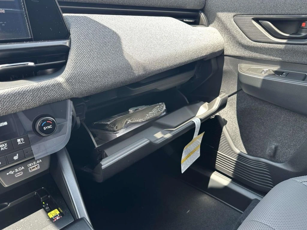 2026 Subaru Outback Limited - Photo 18