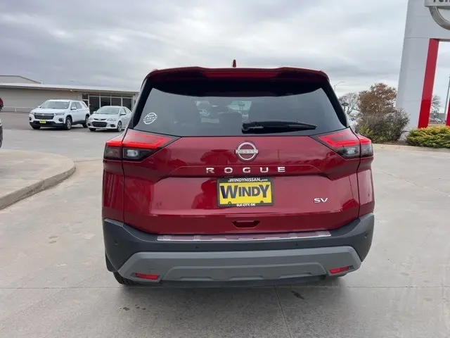 2023 Nissan Rogue SV photo 4