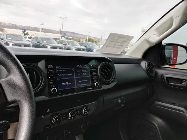 2020 Toyota Tacoma SR5 photo 12