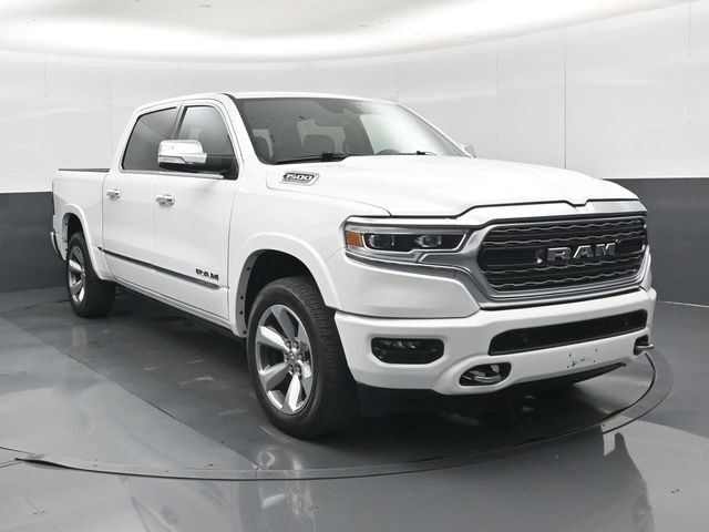 2022 Ram 1500 Limited 4WD photo