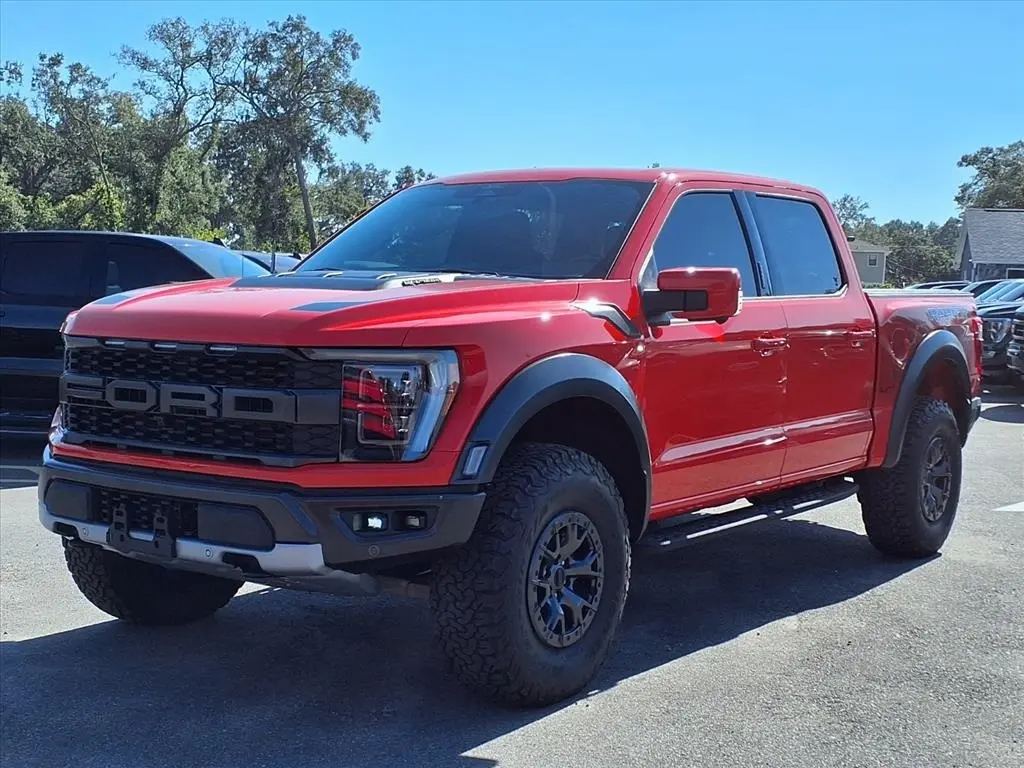 2022 Ford F-150 Raptor photo 3