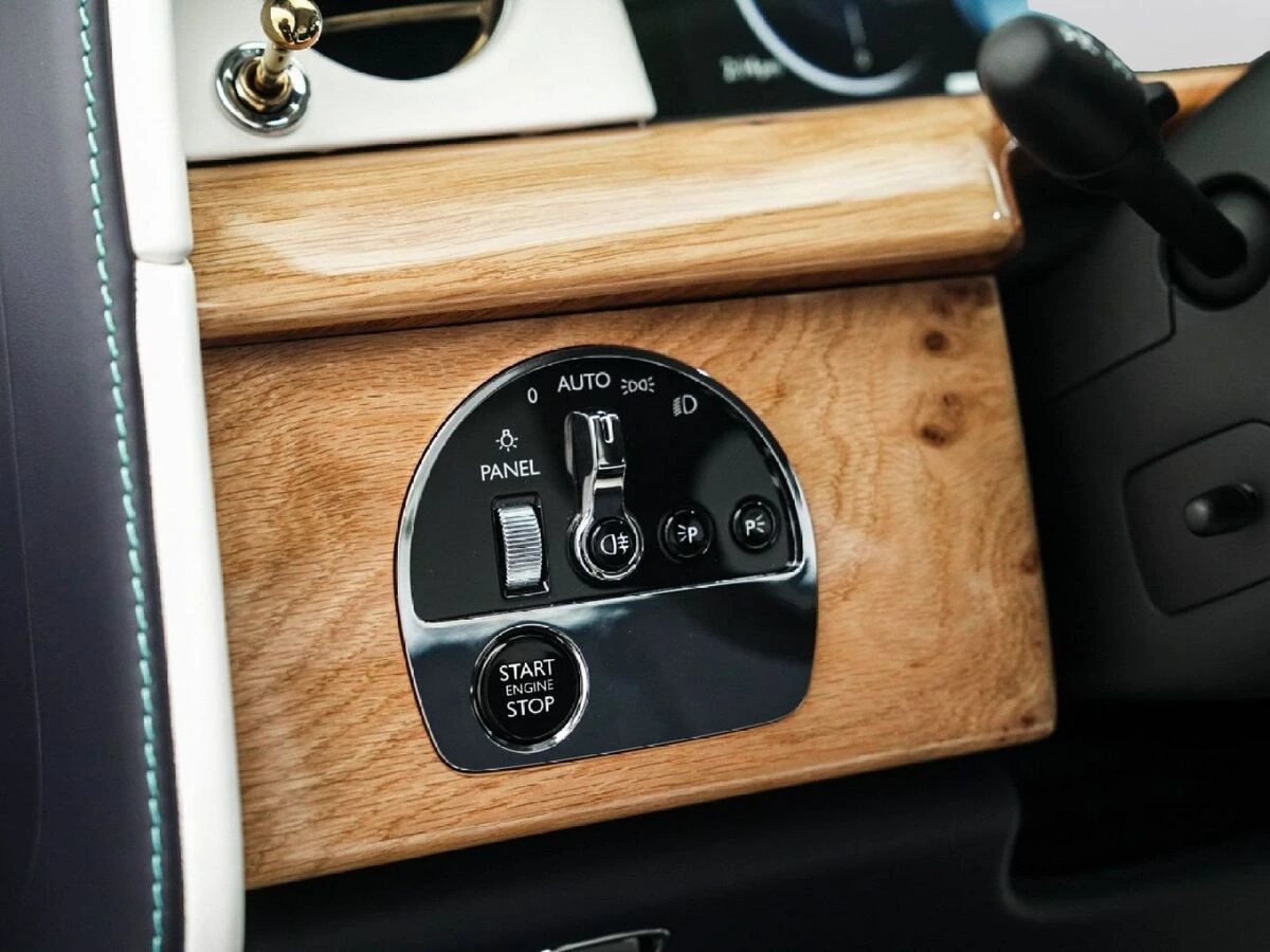 2026 Rolls-Royce Phantom Base - Photo 7