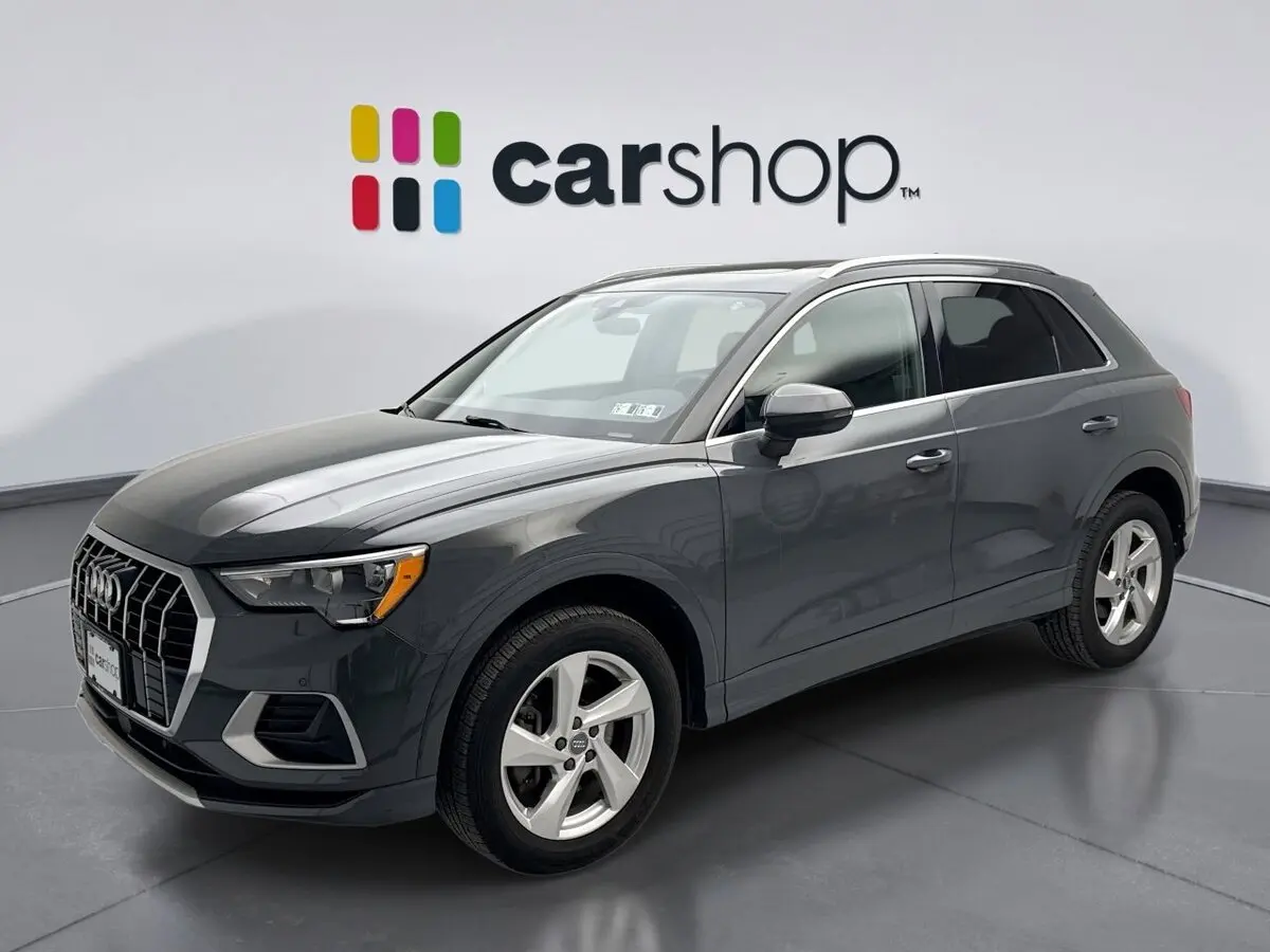 2020 Audi Q3 Premium's photo