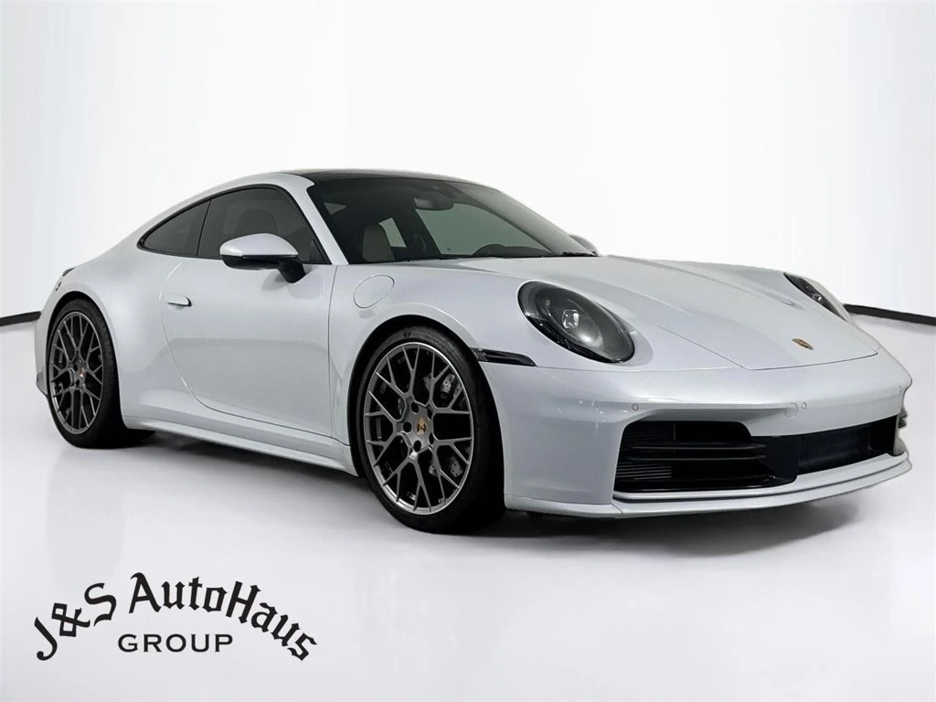 2025 Porsche 911