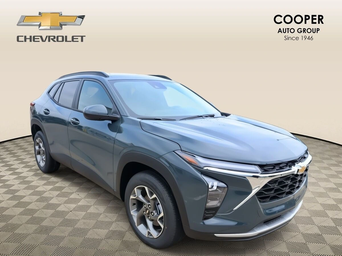 2026 Chevrolet Trax LT's photo