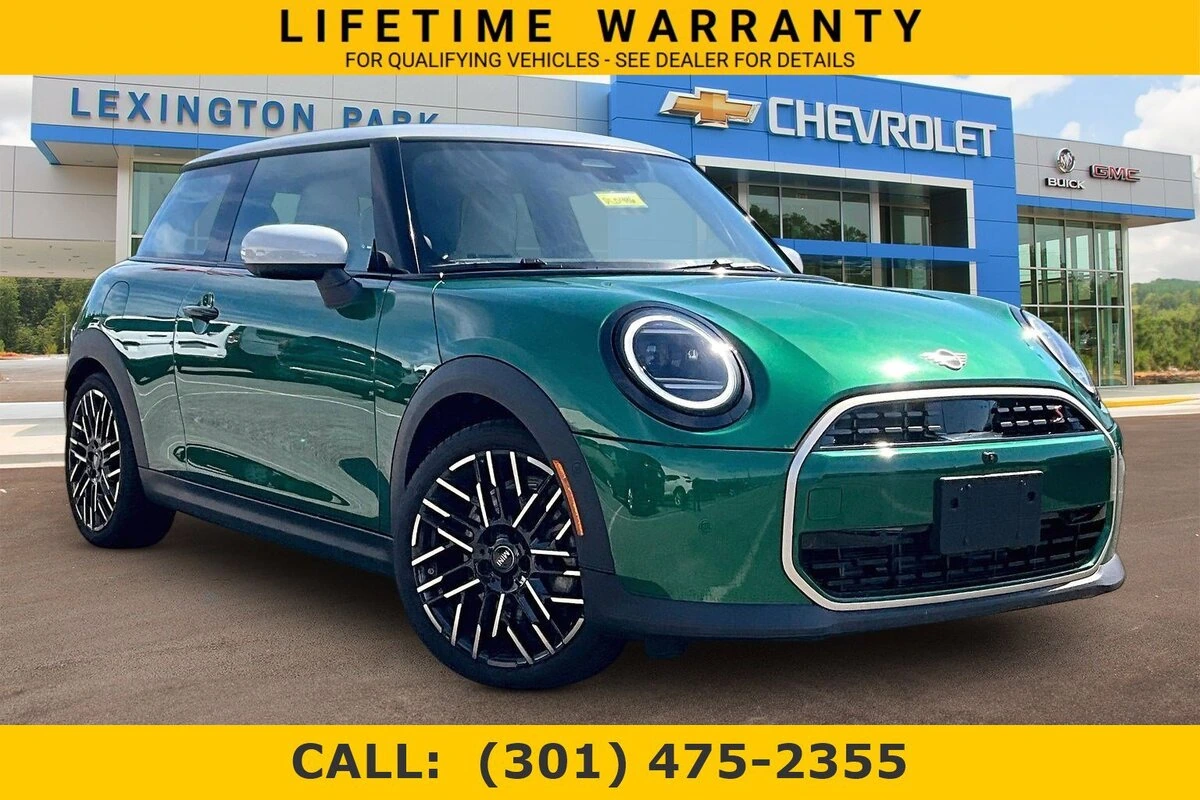 2025 MINI Hardtop Cooper S's photo