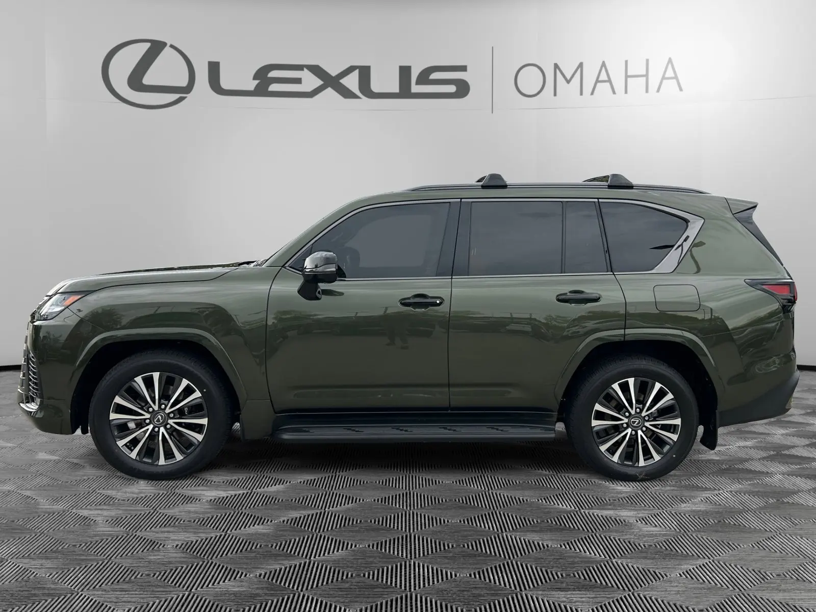 2025 Lexus LX 600 Premium photo 2