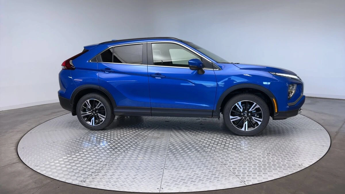 2026 Mitsubishi Eclipse Cross SE - Photo 9