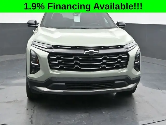 2026 Chevrolet Equinox LT photo 3