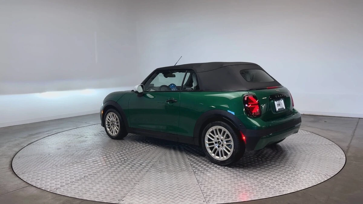 2026 MINI Convertible Base - Photo 6