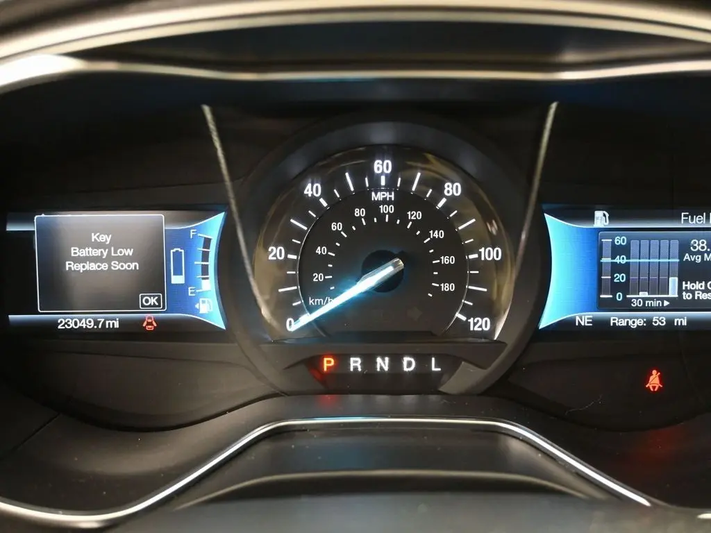 2018 Ford Fusion S Hybrid photo 16