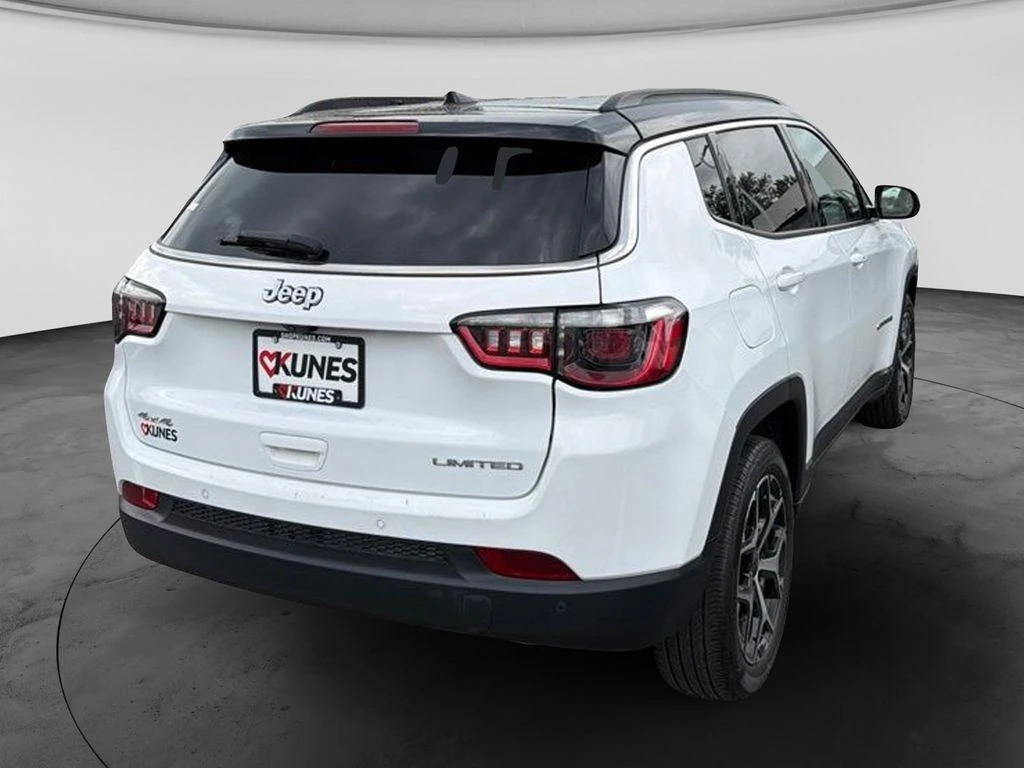 2025 Jeep Compass Limited - Photo 10