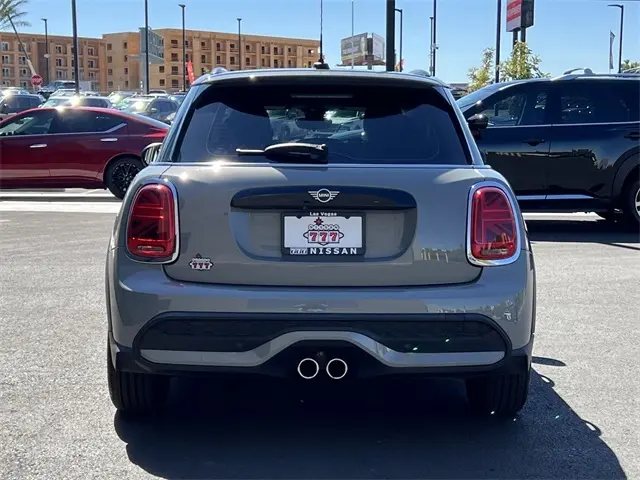 2022 Mini Cooper Hardtop S photo 5