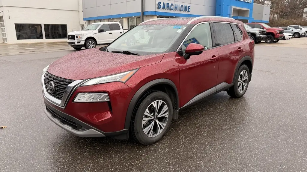 2021 Nissan Rogue SV photo 4