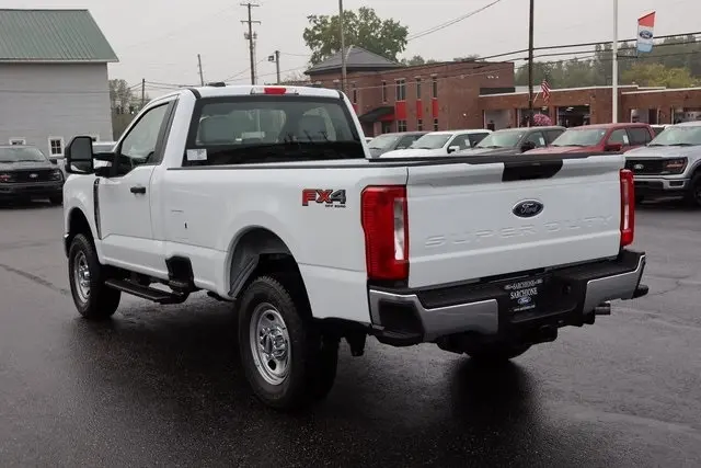 2026 Ford F-350 photo 13