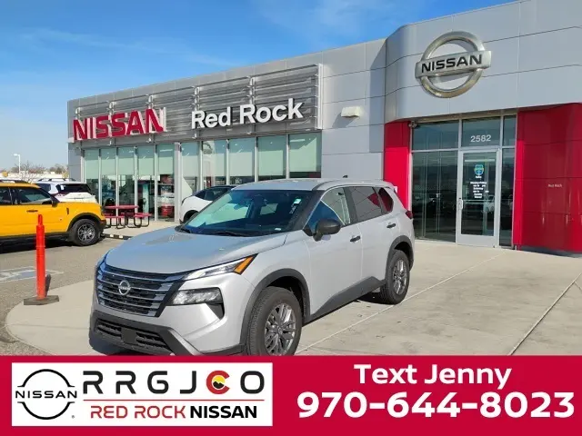 2024 Nissan Rogue S's photo