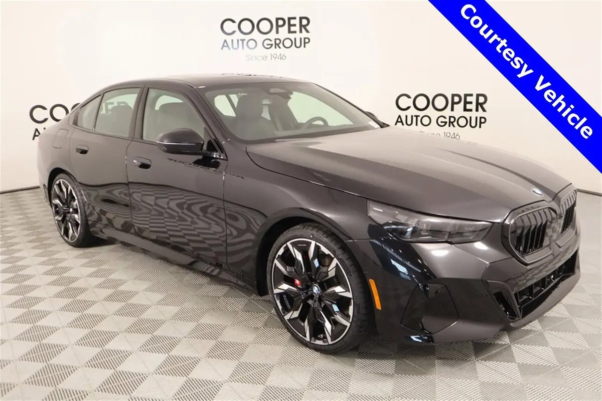 2025 BMW 5 Series 530i's photo