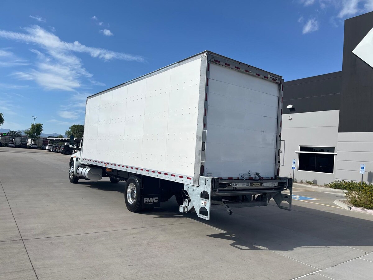 2019 International MV in Phoenix, AZ — photo 8