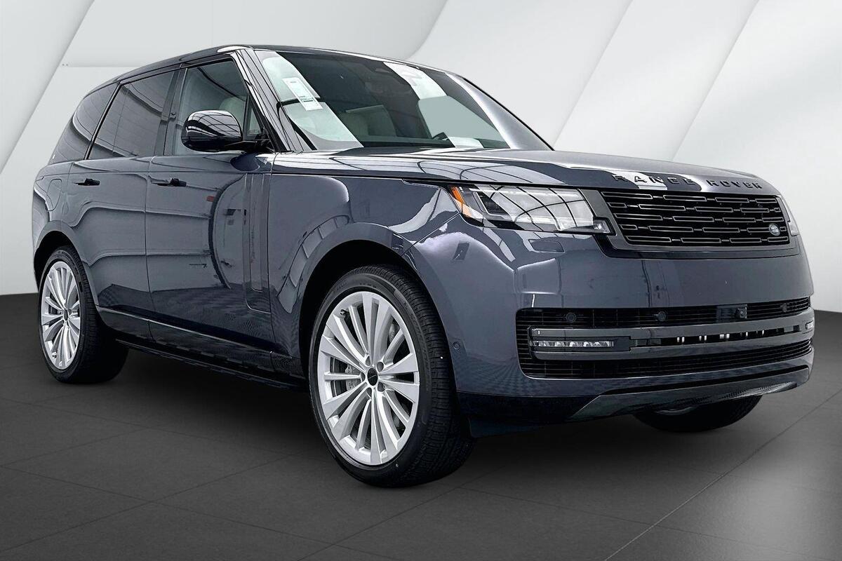 2026 Land Rover Range Rover SE