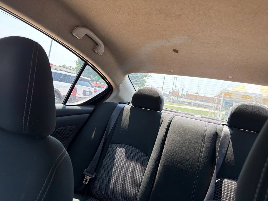 2017 Nissan Versa Sedan SV - Photo 24