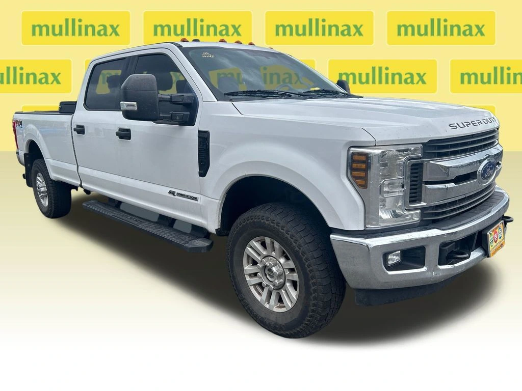 2019 Ford F-350 XLT 4x4 Crew Cab 176 in SRW's photo