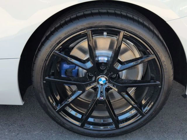 2026 BMW 8 Series 840i - Photo 20