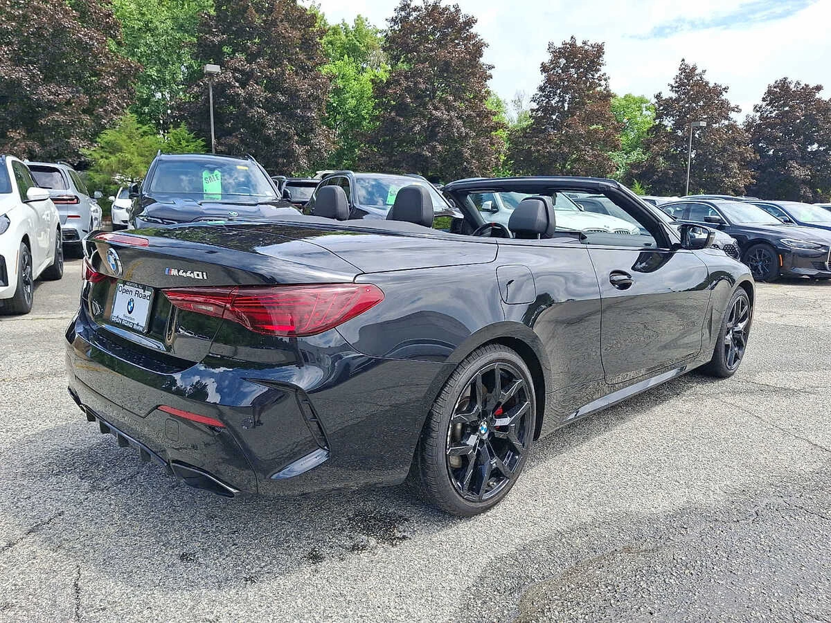 2025 BMW 4 Series M440i - Photo 6
