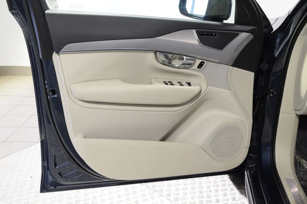 2023 Volvo XC90 Core - Photo 6