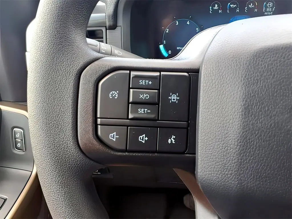 2025 Ford F-150 STX photo 12