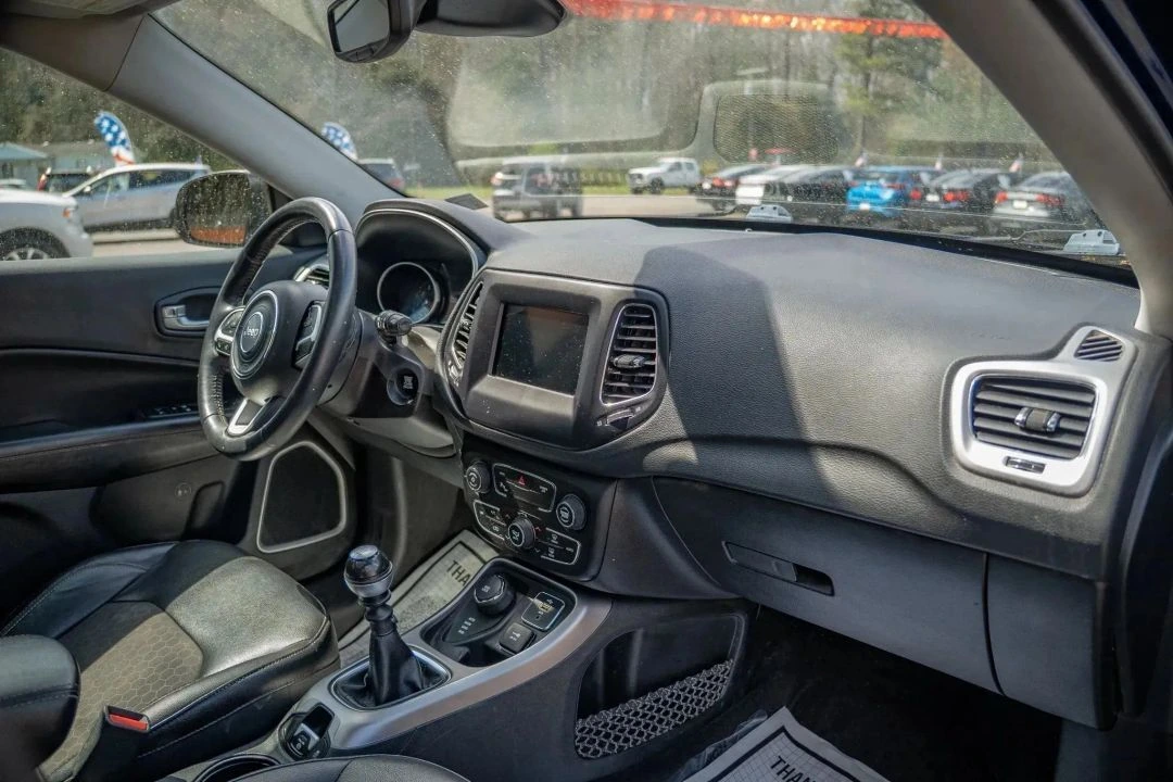 2018 Jeep Compass Latitude - Photo 22