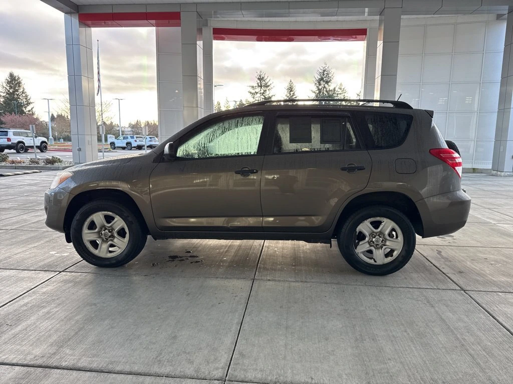 2012 Toyota RAV4 Base - Photo 9
