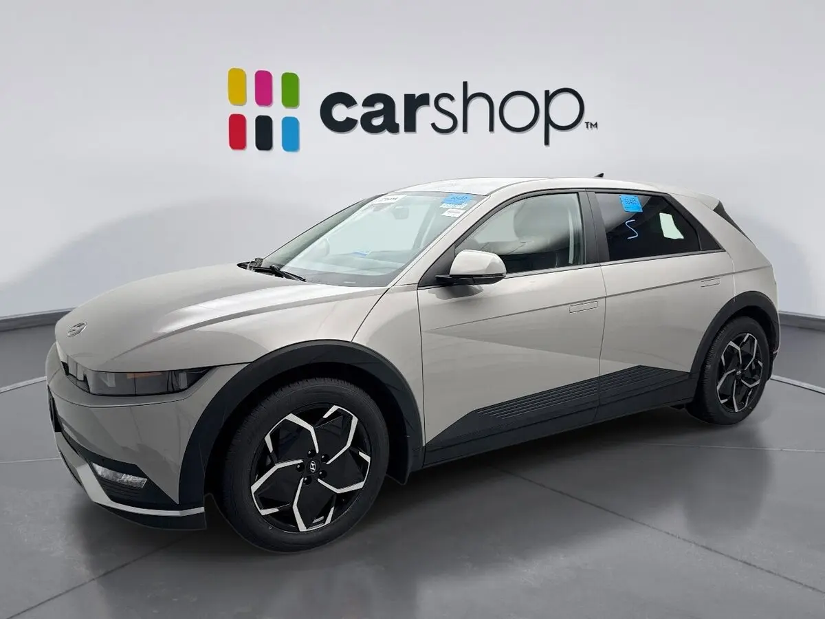 2023 Hyundai IONIQ 5 SEL's photo