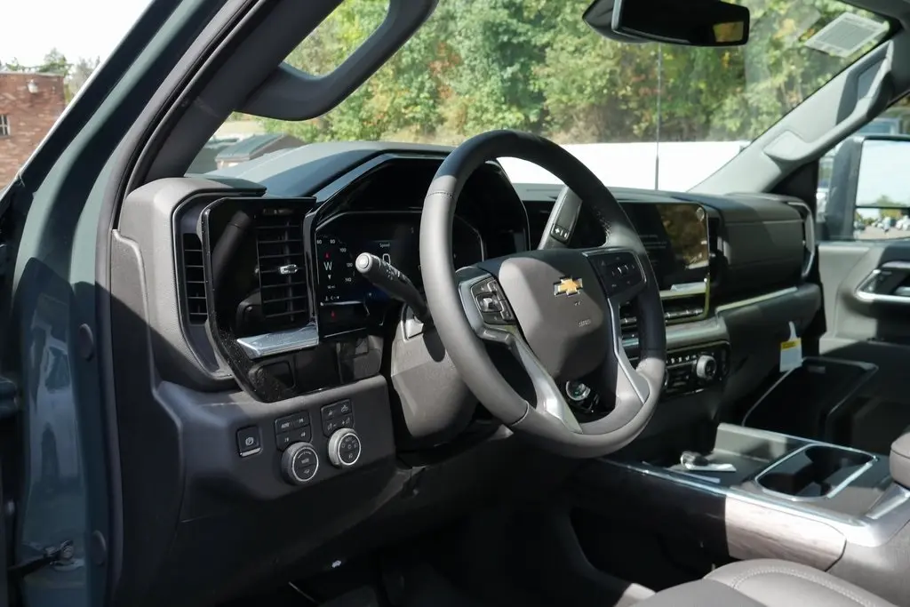 2026 Chevrolet Silverado LTZ photo 10